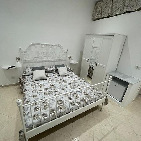 B&B Nonna Concettina Νάπολη Εξωτερικό φωτογραφία